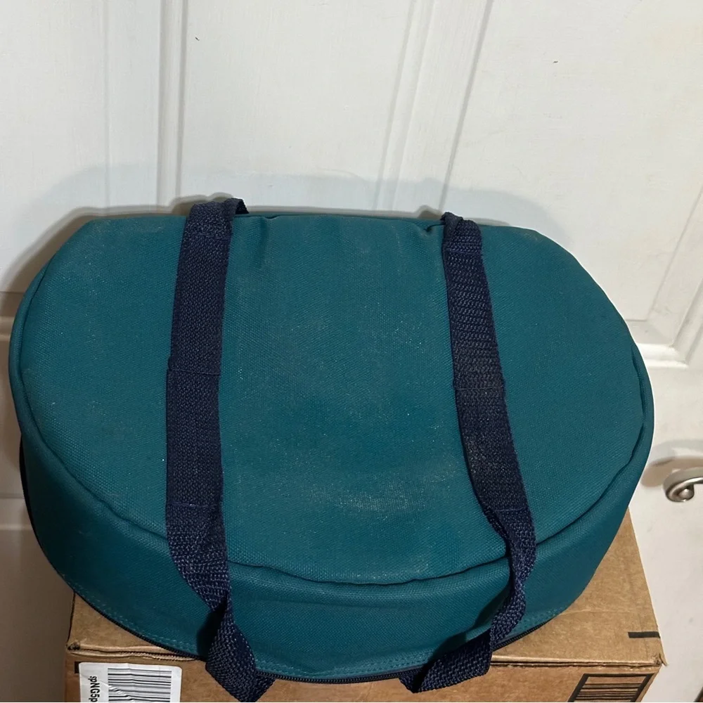 PYREX Portables Way To Go 4.5‎ Qt Green Insulated Carrying Bag Hot & Cold Handle